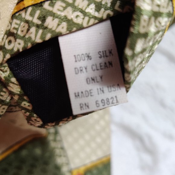 Vintage RM Style Necktie Ralph Marlin Grand Slam Home Run Baseball Novelty Tie - Picture 6 of 6